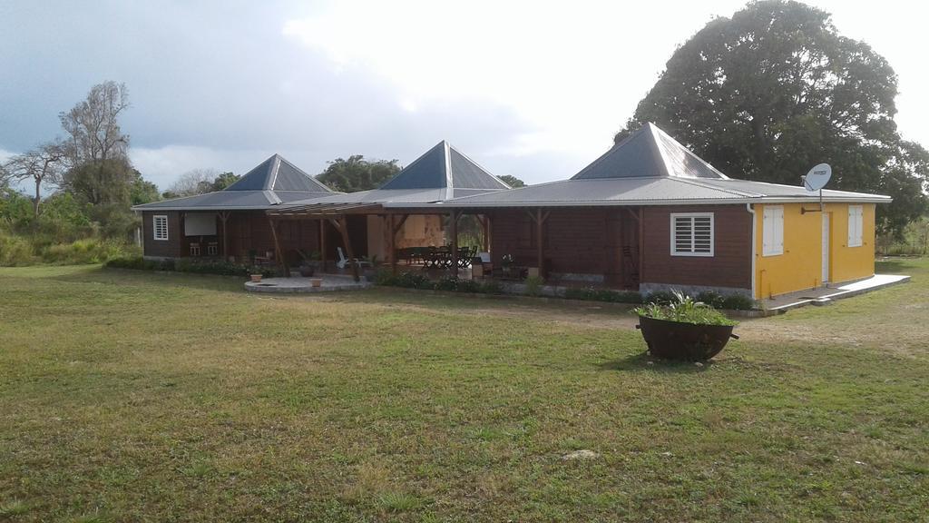Bienvenue Au Tropic Venucia Villa Port-Louis Exterior foto